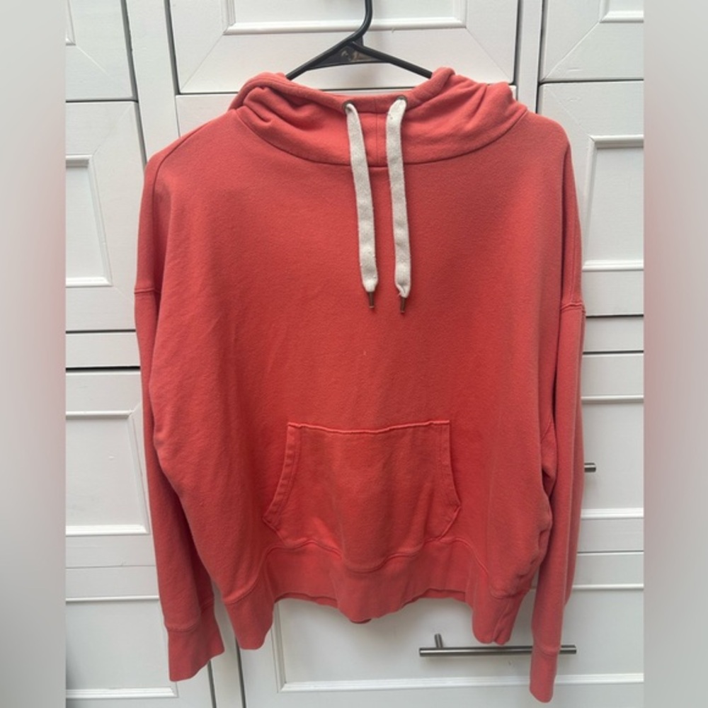 GAP Cozy Coral Pullover Hoodie - M